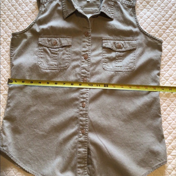 🍁 Columbia Sleeveless Button Down Cotton - Med - Picture 9 of 10